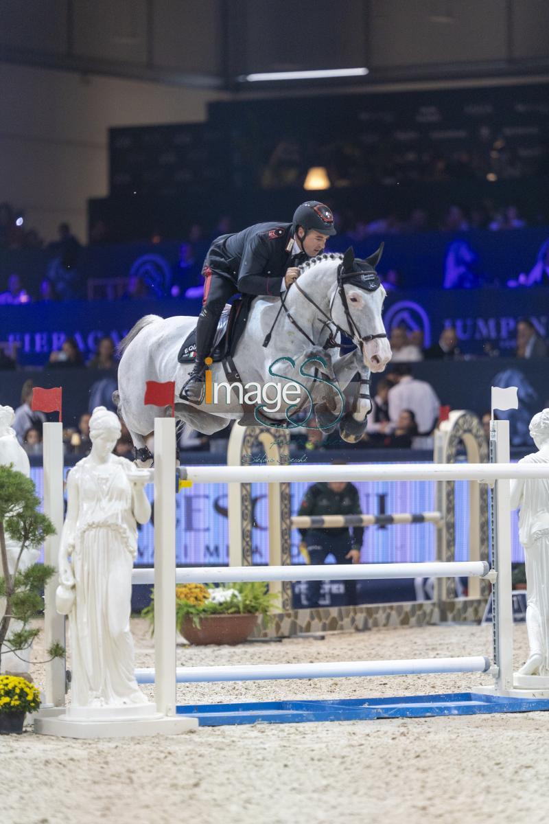 Gaudiano Emanuele (ITA) riding Jaja_Verona_20241109_SS358146.jpg